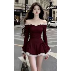 批发2025冬时尚新款御姐风短裙酒红色一字肩露肩<b class='q'>蕾丝</b>边长袖收腰<b class='q'>连衣裙</b>