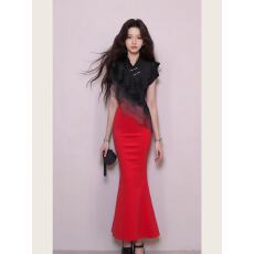 批发温柔知性风红黑撞色网纱设计V领修身<b class='q'>收腰</b>包臀<b class='q'>连衣裙</b>女氛围感长裙