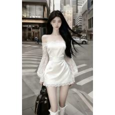 批发秋冬季氛围感白色蕾丝拼接一字肩<b class='q'>露肩</b>抹胸修身长袖收腰包臀<b class='q'>连衣裙</b>