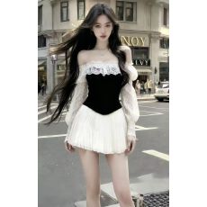 批发轻奢显瘦日常<b class='q'>通勤</b>极简风撞色一字肩露肩蕾丝长袖高腰百褶连衣裙女