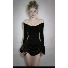 批发时尚氛围感辣妹风黑色一字肩露肩长袖修身收腰设计感小众<b class='q'>连衣裙</b>