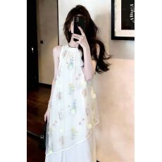 批发春和明景度假风浪漫立体花清新气质印花<b class='q'>连衣裙</b>小众设计时尚气质