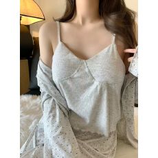 批发官图 带胸垫<b class='q'>睡衣</b>女款春秋新款浅灰波点<b class='q'>三件套</b>长袖长裤家居服