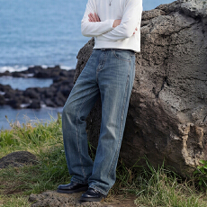 批发2026牛仔裤男春季新款美式潮牌宽松直筒水洗高街休闲裤