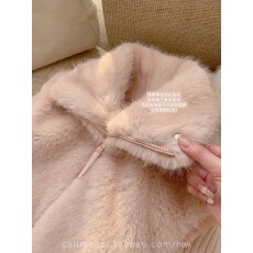 批发巨好看的冬装可拆卸长袖<b class='q'>外套</b>女新款今年流行爆款马甲小众设计上衣