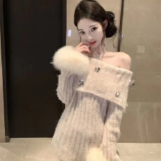 批发翻领一字肩遮肉慵懒<b class='q'>狐狸毛</b>毛衣针织连衣裙女