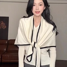 三角巾披肩外搭女2025新款秋季修身显瘦针织衫韩系叠穿两件套上衣