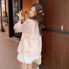 批发春夏天超仙<b class='q'>雪纺</b>防晒衣女款外穿别致碎花防晒<b class='q'>衬衫</b>轻薄外套女设计感