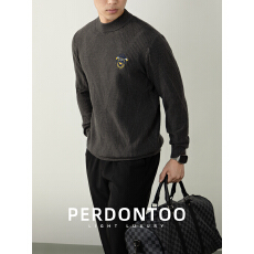 批发绵羊毛莱赛尔半高领抗起球针织衫徽章刺绣