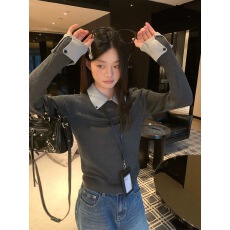 宋正恩灰色假两件针织衫内搭早秋修身小众设计感巨好看的长袖上衣