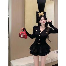 批发小香风白色纯欲显瘦辣妹<b class='q'>套装</b>女春秋长袖<b class='q'>针织</b>衫上衣半身裙子两件套