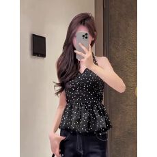 批发法式V领挂脖波点露背无袖小衫女夏2026新款气质收腰<b class='q'>百搭</b>外穿上衣