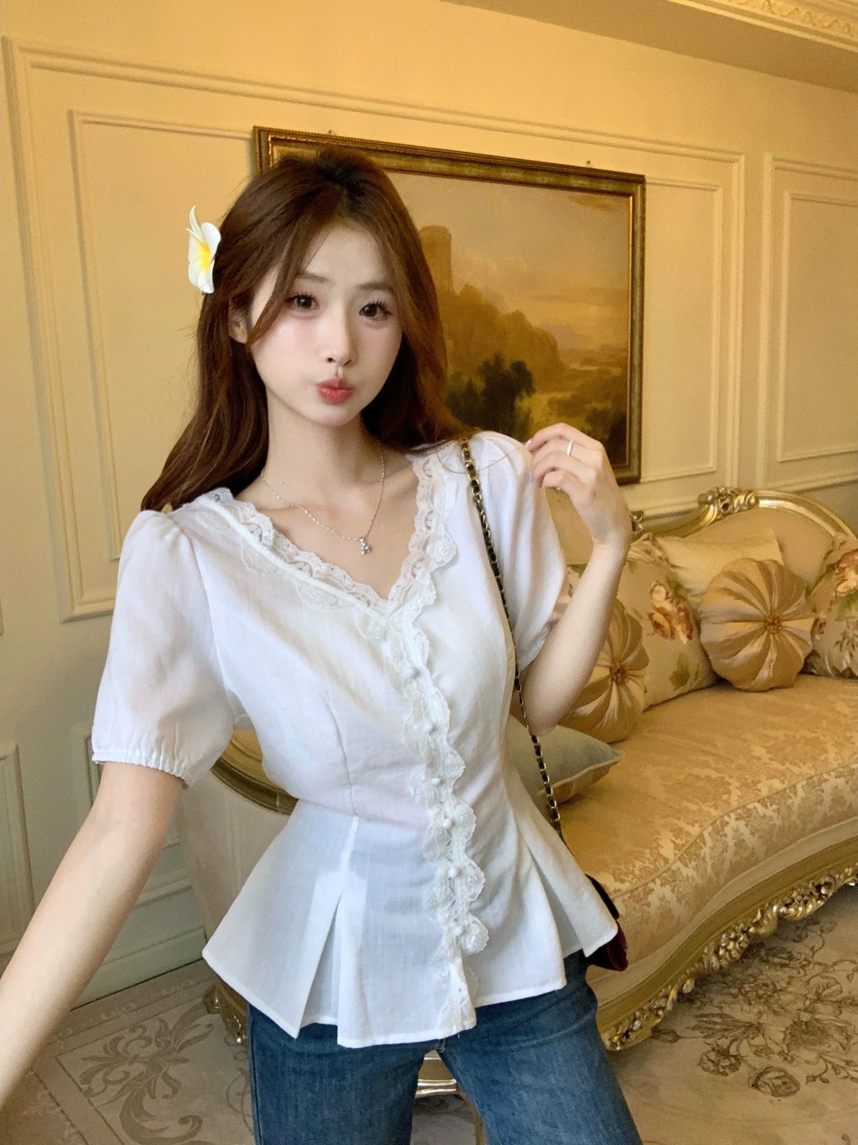 RY2086# 法式蕾丝花边V领短袖白色衬衫女装夏季韩系chic小衫修身显瘦上衣