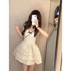 批发【带胸垫】甜辣风立体蝴蝶结露背吊带<b class='q'>连衣裙</b>收腰显瘦波点<b class='q'>蓬蓬裙</b>