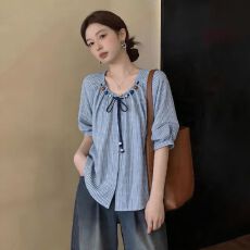 批发港风复古短袖条纹衬衫女夏洋气设计感小衫上衣