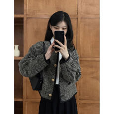 批发法式复古小香风外套女<b class='q'>春</b>秋款高级感vintage短款夹克开衫上衣秋冬