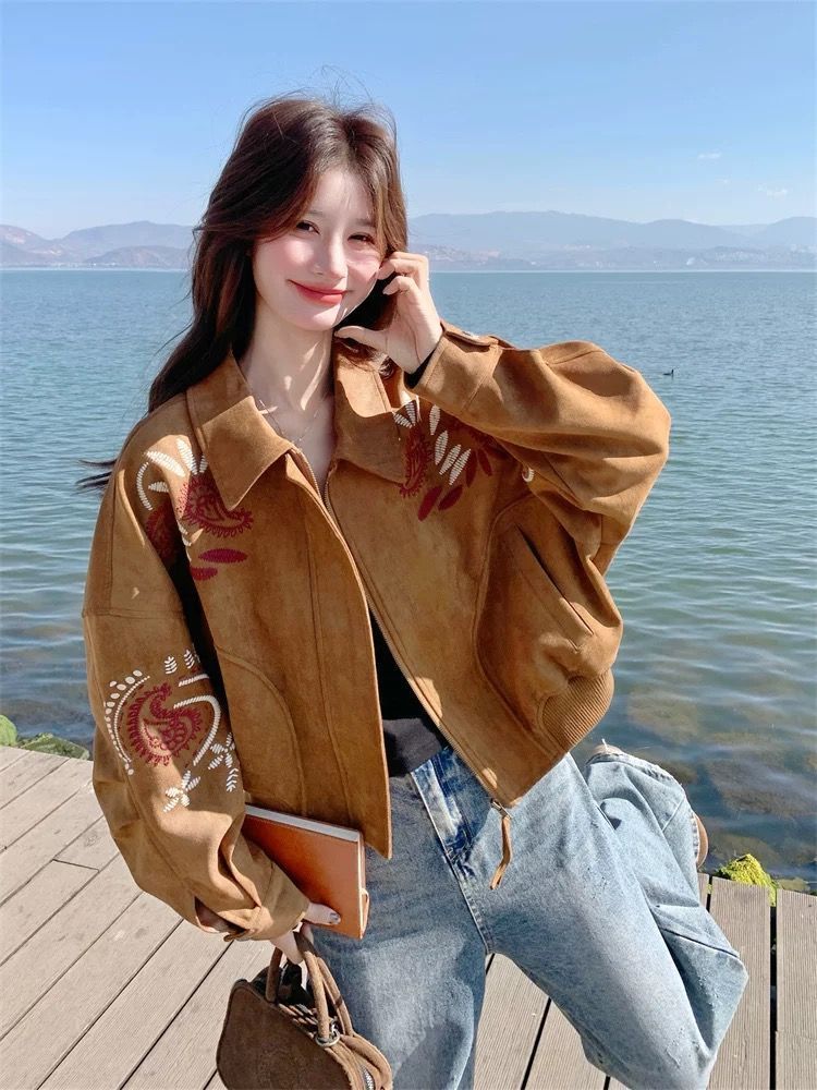 RY8390# 棕色麂皮绒短外套女2026春季新款刺绣设计感小众宽松休闲翻...