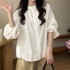 批发韩国chic秋季法式复古提花刺绣圆领<b class='q'>衬衫</b>女拼接<b class='q'>灯笼袖</b>减龄娃娃衫潮