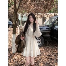 批发茶歇法式系带v领长袖<b class='q'>连衣裙</b>女春秋甜美气质收腰显瘦<b class='q'>荷叶边</b>A字短裙