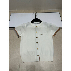 批发2026年夏季新款针织字母格纹短袖圆领单排扣开衫宽松百搭女上衣