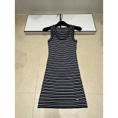 批发2026年夏季新款针织普下摆字母牌<b class='q'>条纹</b>无袖背心<b class='q'>连衣裙</b>修身显瘦潮裙