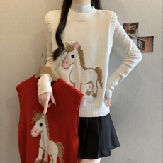 批发韩系马年小上衣叠穿针织马甲大码背心女2026新款减龄漂亮外穿毛衣