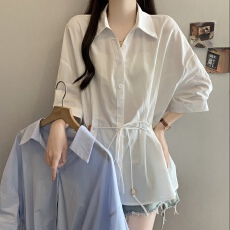 批发浅蓝色翻领衬衫女夏2026新款设计感小众短袖衬衣法式气质掐腰上衣