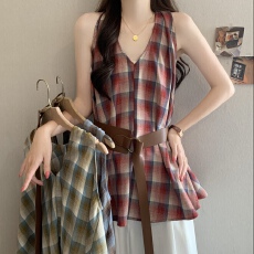 批发复古格纹无袖收腰<b class='q'>衬衫女</b>夏季大码通勤松弛穿搭设计感别致露背上衣