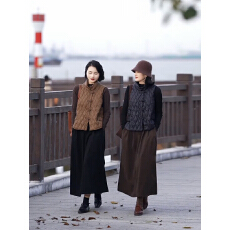 批发高端时尚套装女盘扣气质羽绒棉马甲外套<b class='q'>百搭</b>毛呢半身裙两件套优雅