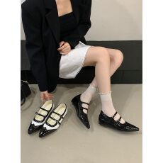 批发<b class='q'>运动</b>时尚<b class='q'>气质</b>休闲鞋女2025年新款四季鞋尖头韩版法式设计款内增高