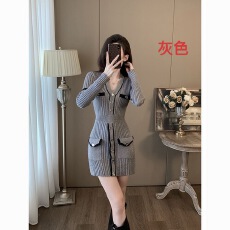 批发秋季法式甜辣风A字包臀<b class='q'>裙</b>女小个子气质V领<b class='q'>修身</b>显瘦内搭针织连衣<b class='q'>裙</b>