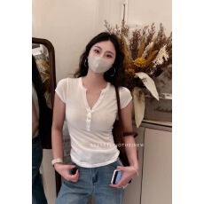 批发M韩系v领单排扣短袖t恤女2026春季新款修身显瘦针织衫上衣薄款