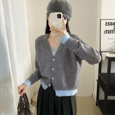 批发早春撞色假两件针织开衫外套女韩系V领小众设计短款毛衣外套秋冬