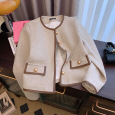 批发实拍 小香风外套女2023冬新款<b class='q'>韩版</b>高级感短款长袖毛呢上衣