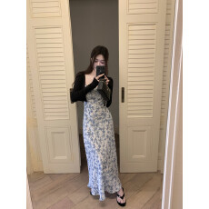 批发温柔蓝色鸢尾花氛围气质茶歇<b class='q'>吊带</b>连衣裙+短款针织开衫两件套套装