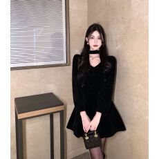 批发<b class='q'>小礼服</b>黑色丝绒初恋<b class='q'>连衣裙</b>子秋冬天