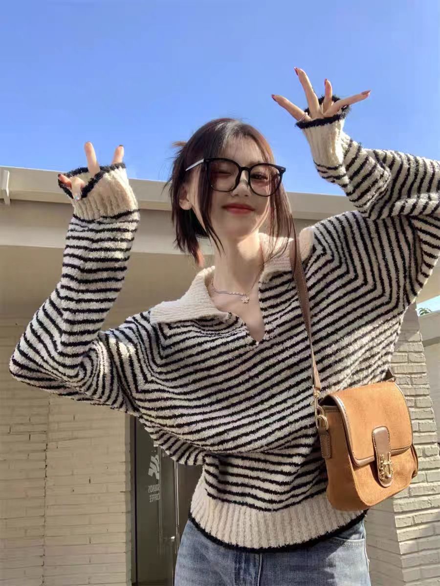 MY14520# 高级感超好看v领毛衣女秋冬宽松显瘦气质polo领条纹显瘦针织衫ins女裝貨源服裝批發