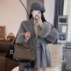 批发高级感超好看秋冬高级感新款大衣法式气质韩系小个子收腰<b class='q'>毛呢外套</b>