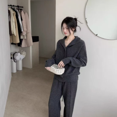 批发早秋新款穿搭一整套小个子高级感欧货漂亮时尚<b class='q'>小香</b>风<b class='q'>套装</b>