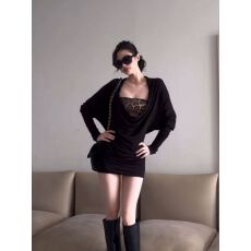 性感辣妹黑色豹纹荡领长袖连衣裙女早秋季高级感修身显瘦包臀裙子