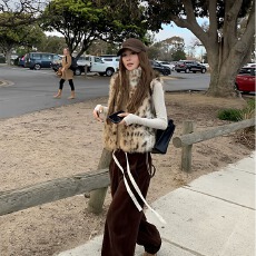 百搭两面穿豹纹毛绒马甲女秋冬季氛围感皮草外套