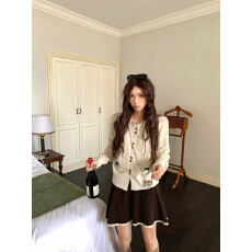 彩点羊仔毛小香风撞色针织开衫女秋冬季2025小众蝴蝶结外搭上衣