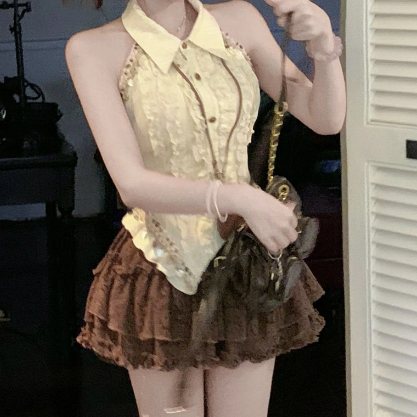 RY70047# 夏季修身显瘦设计感纯欲风甜美无袖挂脖衬衫上衣+半身短裙套装女