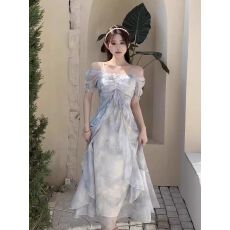 批发法式绝美<b class='q'>荷叶边</b>方领<b class='q'>连衣裙</b>女夏季胖mm氛围感露肩显瘦遮肚裙子