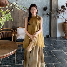 批发国风绝美<b class='q'>连衣裙</b>女夏季2026新款网纱拼接超好看扎染挂脖<b class='q'>假两件</b>长裙