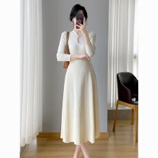 批发新中式复古纯色修身针织<b class='q'>连衣裙女</b>2025秋冬长袖气质小个子打底裙