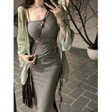 批发2025不规则开叉辣妹收腰裙子+超仙气<b class='q'>雪纺</b>开衫防晒衣