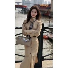 批发春秋高级感气质立领风衣<b class='q'>夏</b>季显瘦心机法式宽松长款外套