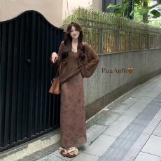 批发时尚慵懒套装女长袖慵懒上衣<b class='q'>新款</b>气质穿搭一整套玫瑰印花<b class='q'>半身裙</b>潮