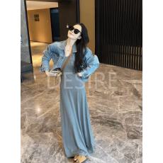 批发棉磨毛【秋】极简百搭VU领纯色长袖<b class='q'>连衣裙</b>